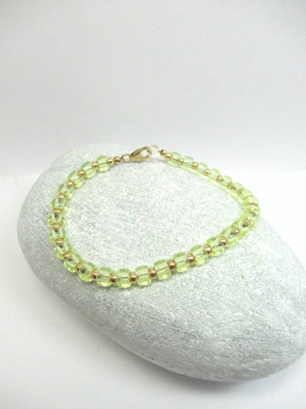 Uranium and 14k gold filled bead bracelet